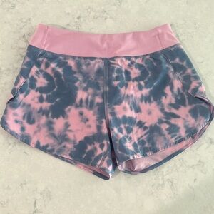 Athleta Girl Run the World 3” Short, size M, 8-10